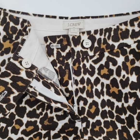 𝅺j. Crew Factory Leopard Printed Women's Shorts, Size 4 - Picture 4 of 6